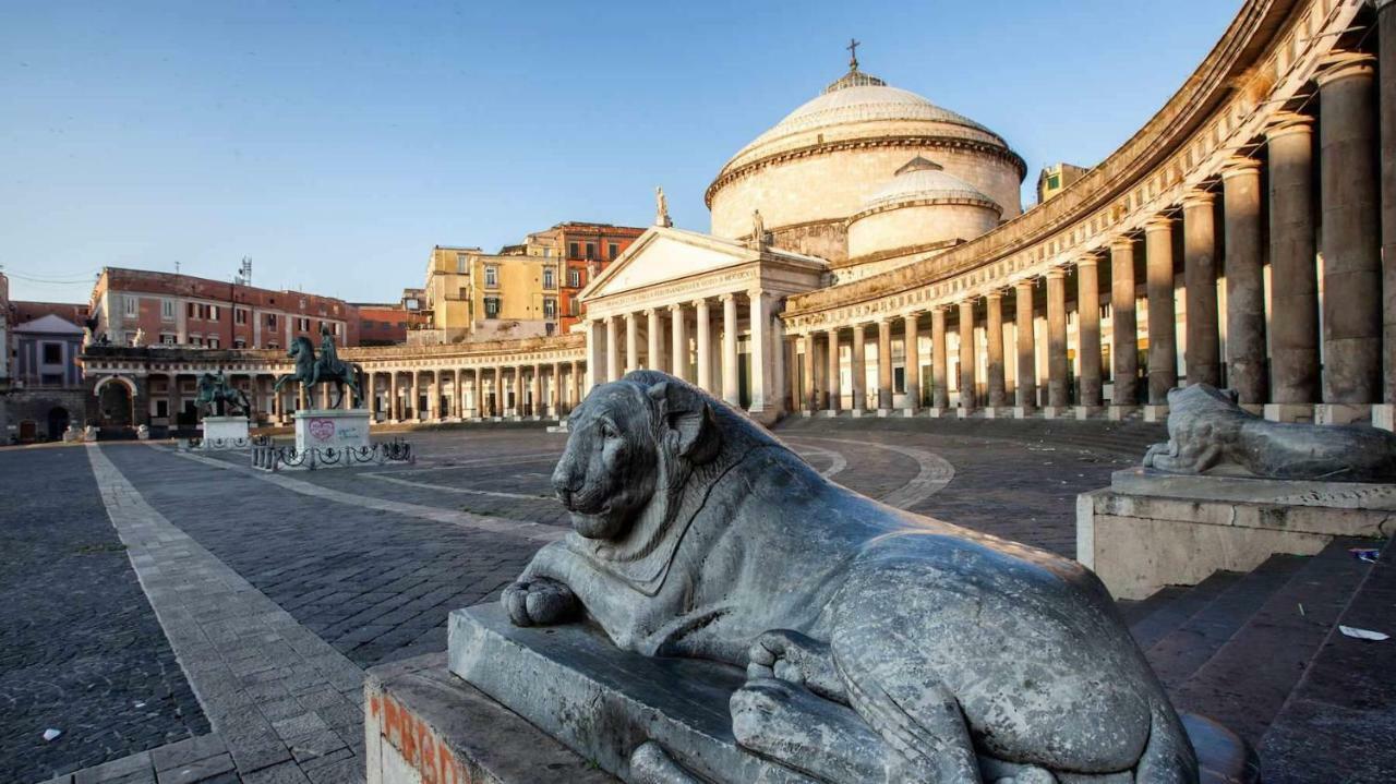 Apartamento Casa Lillina A Toledo , Near Piazza Del Plebiscito Nápoles Exterior foto