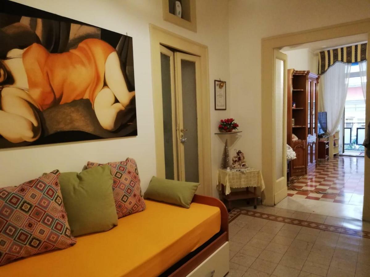 Apartamento Casa Lillina A Toledo , Near Piazza Del Plebiscito Nápoles Exterior foto